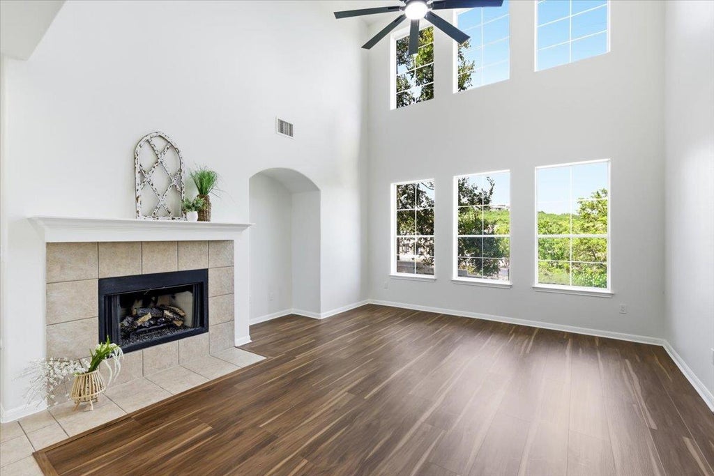 Photo of 3001 Centennial Olympic PARK, Austin, TX 78732 (MLS # 4477119)
