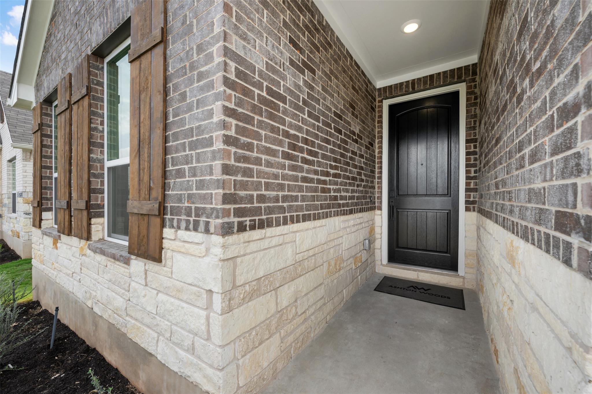 9709 Serene Bliss LN