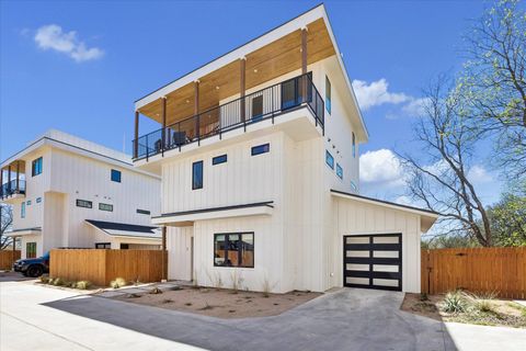 Photo of 4416 S 1st ST #2, Austin, TX 78745 (MLS # 8272568)