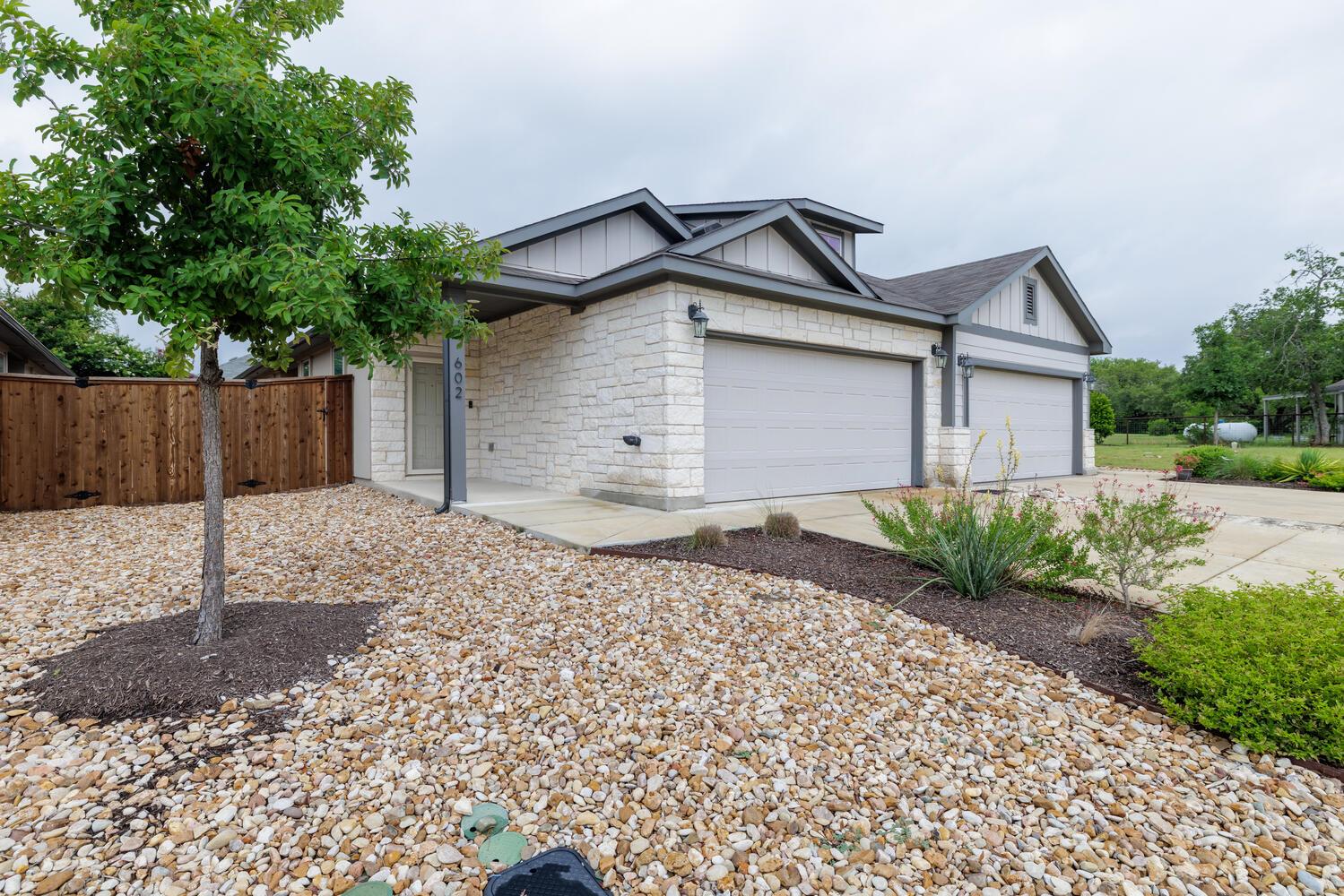 602 Parkline DR 12A