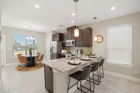 Tiny photo for 18900 Nicklaus DR, Lago Vista, TX 78645 (MLS # 1071968)