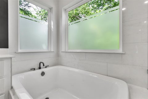 Tiny photo for 1808 Holly ST, Austin, TX 78702 (MLS # 8048648)
