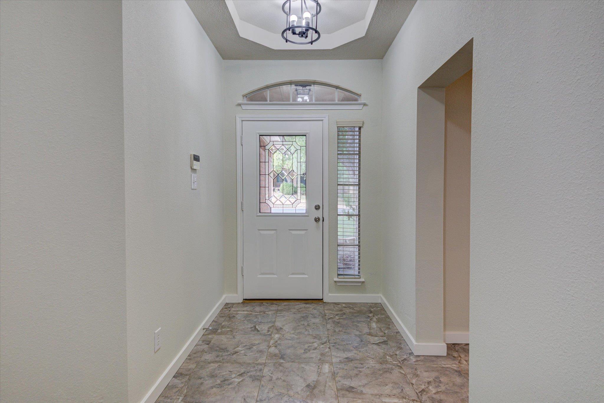 2702 Greenlee DR
