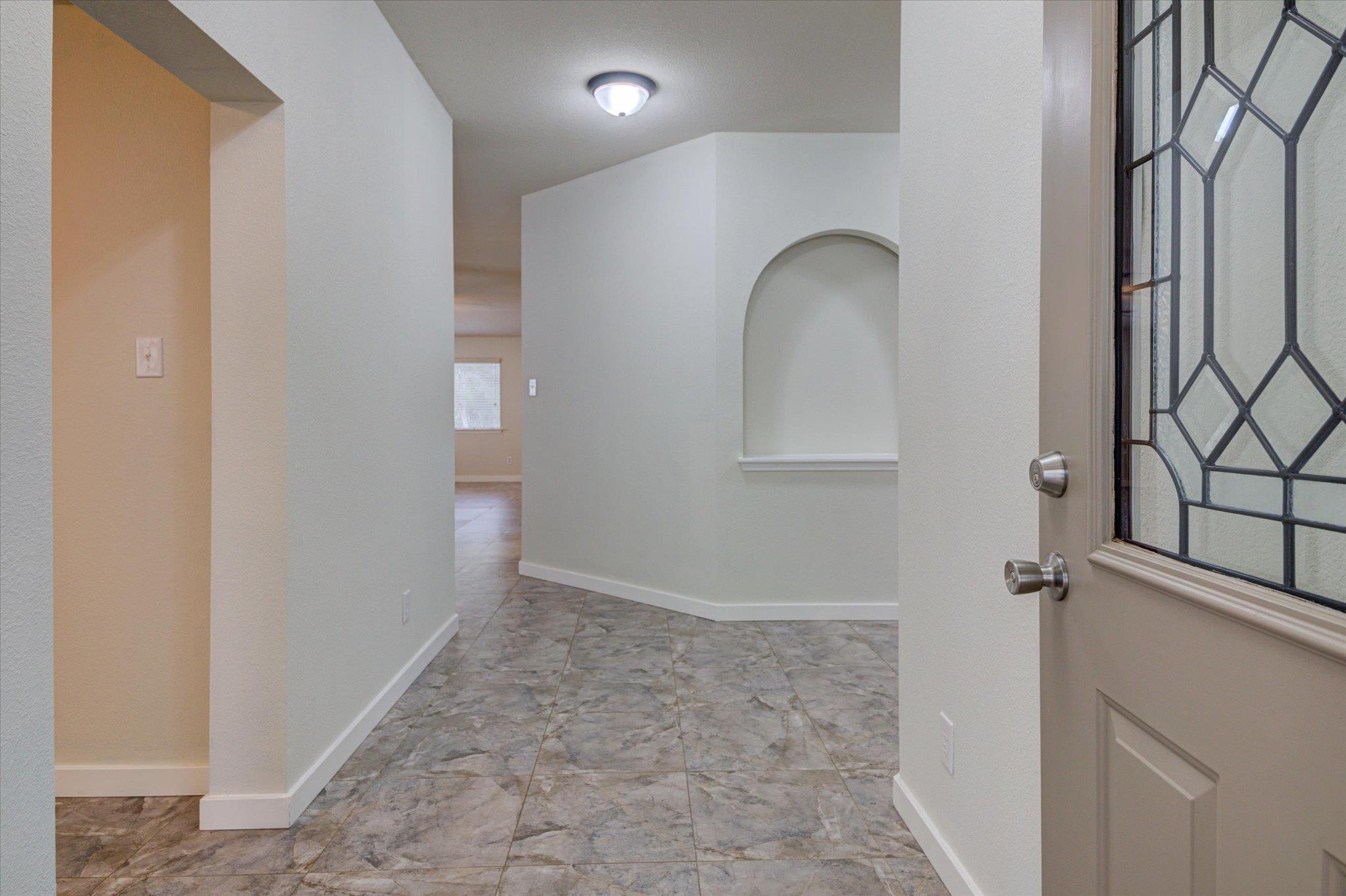 2702 Greenlee DR