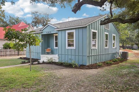 602 Short ST Smithville TX 78957