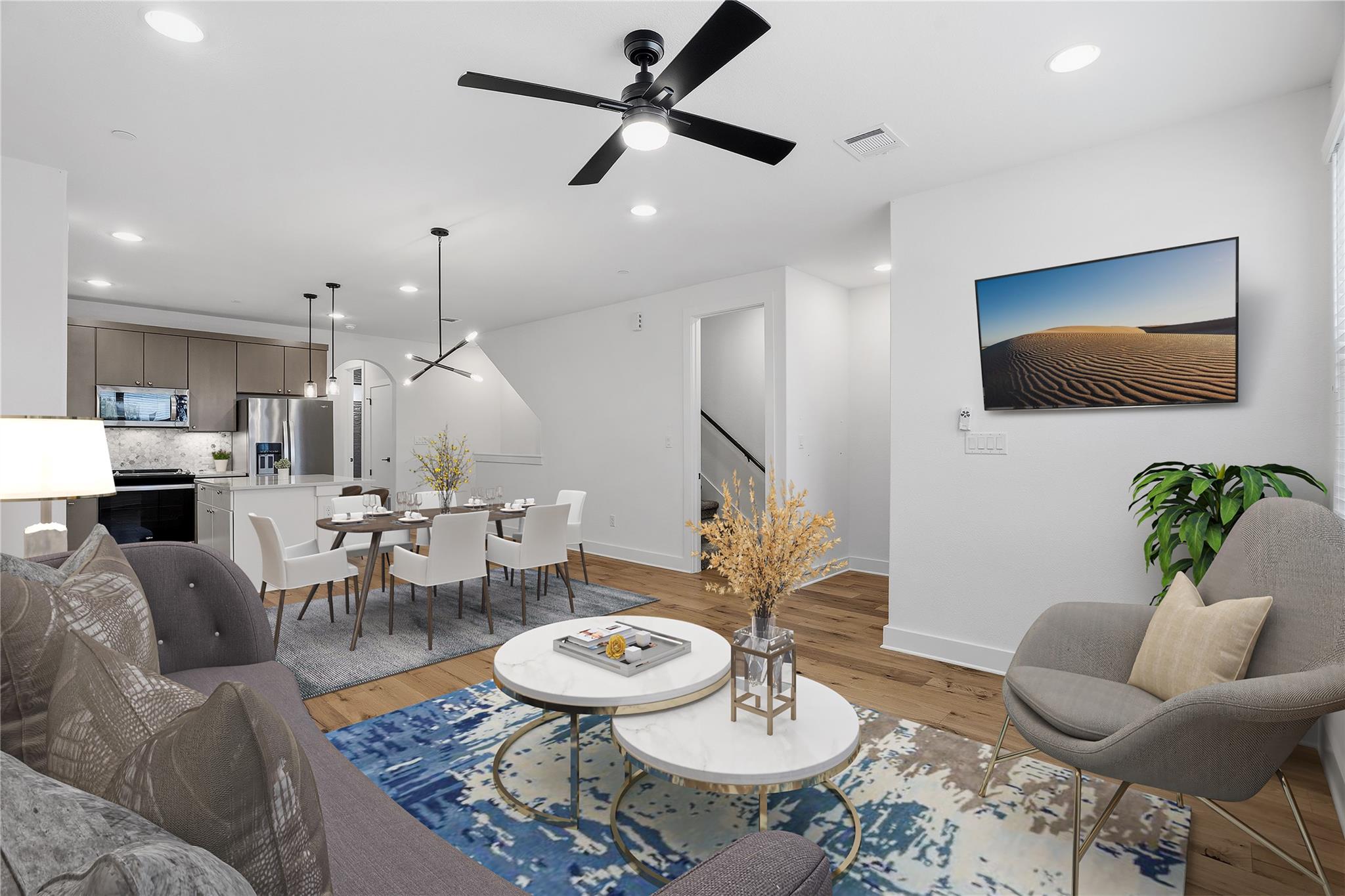 315 Holton DR 201