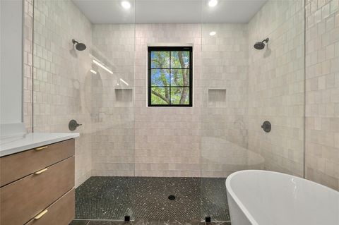Tiny photo for 14302 Fallen Timber DR, Austin, TX 78734 (MLS # 3884086)