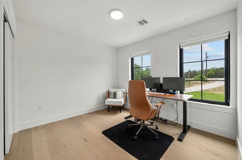 Tiny photo for 14302 Fallen Timber DR, Austin, TX 78734 (MLS # 3884086)