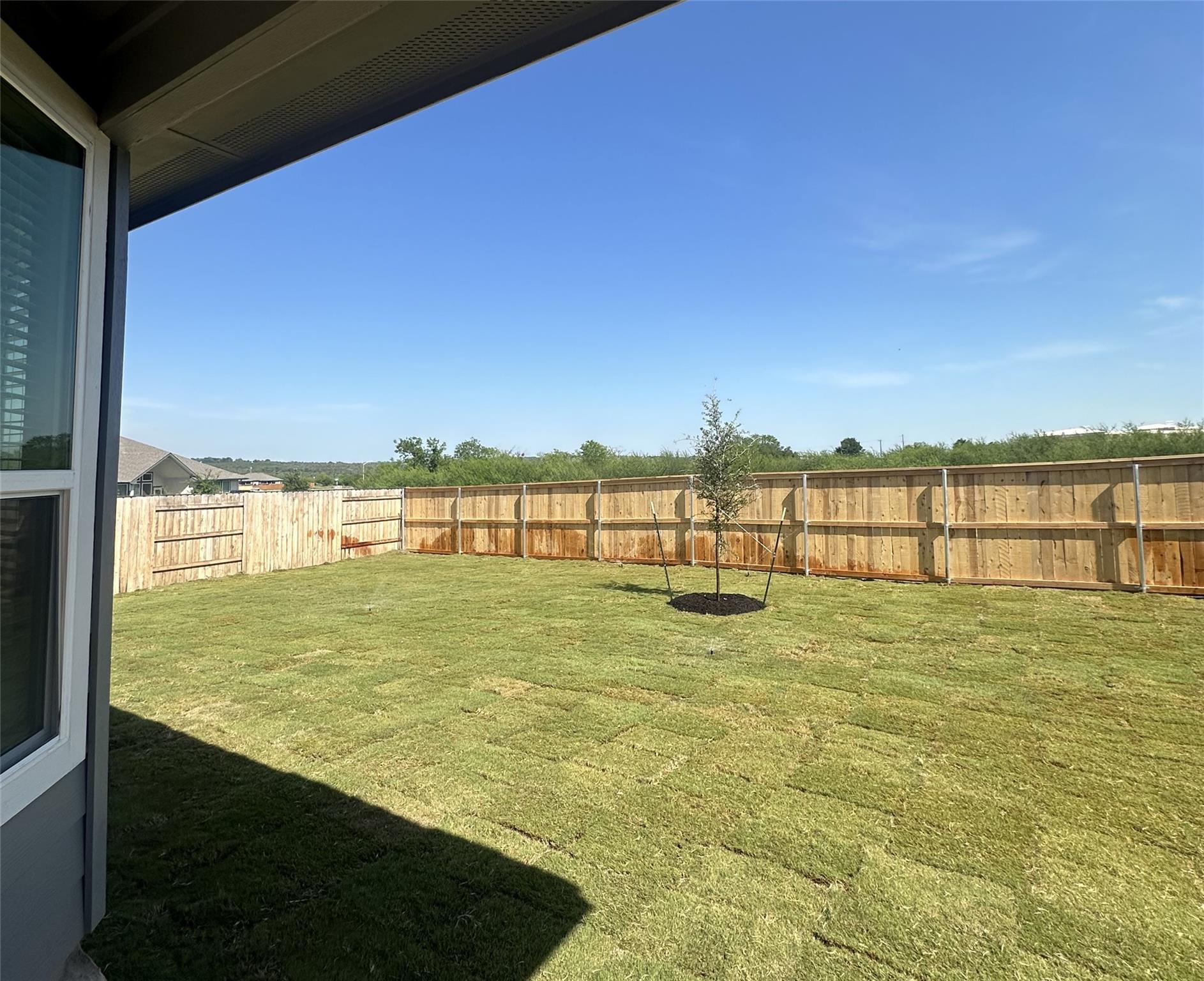 115 Paul Pena DR