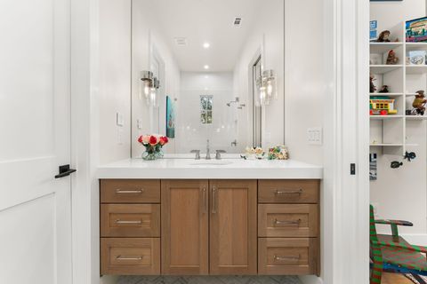 Tiny photo for 2203 Greenlee DR, Austin, TX 78703 (MLS # 5282314)