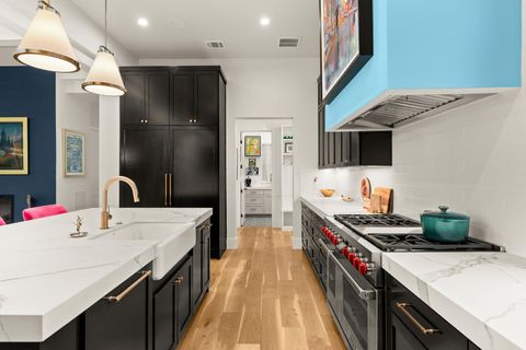 Tiny photo for 2203 Greenlee DR, Austin, TX 78703 (MLS # 5282314)