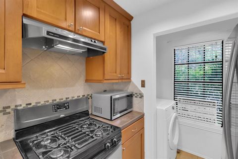 Tiny photo for 5606 Bonnell Vista ST #D3, Austin, TX 78731 (MLS # 4515657)