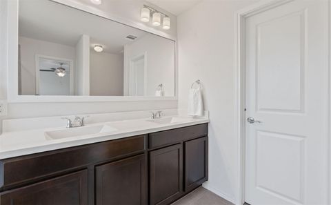 Tiny photo for 3724 Alpine Autumn DR, Austin, TX 78744 (MLS # 2076094)