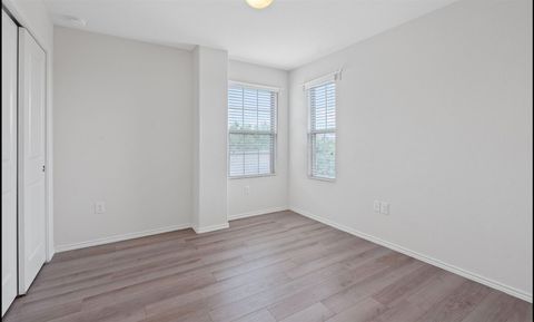 Tiny photo for 3724 Alpine Autumn DR, Austin, TX 78744 (MLS # 2076094)