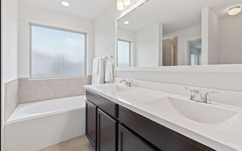 Tiny photo for 3724 Alpine Autumn DR, Austin, TX 78744 (MLS # 2076094)