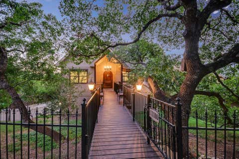 Photo of 11100 Hill DR, Leander, TX 78641 (MLS # 7527338)