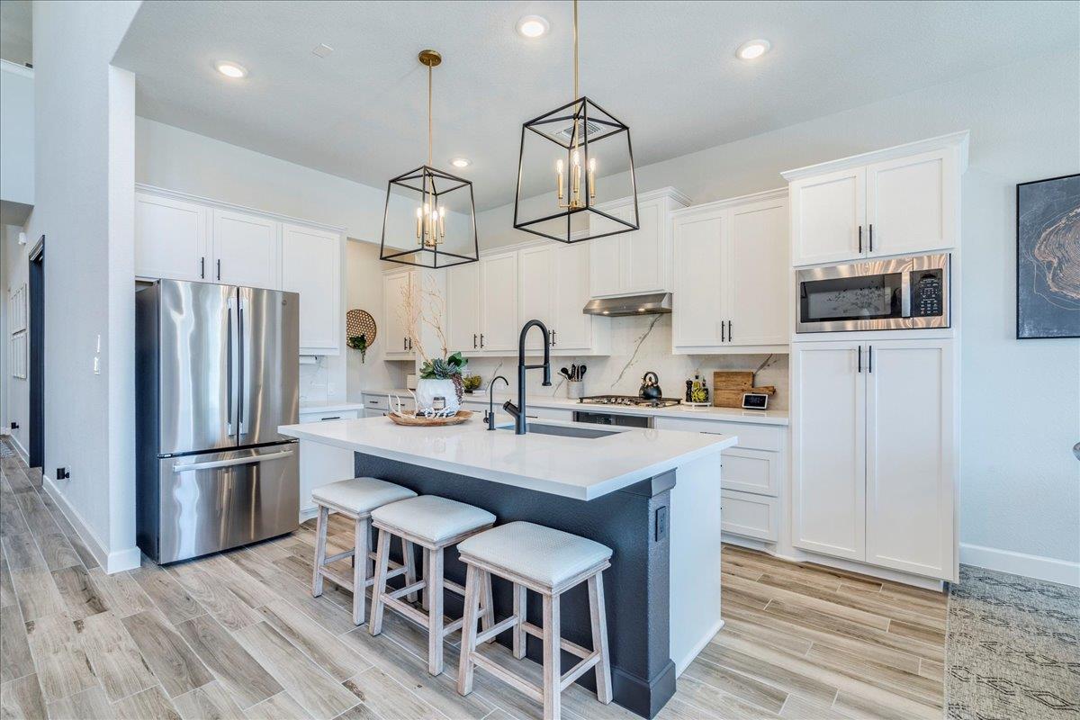 351 Kings Pine DR