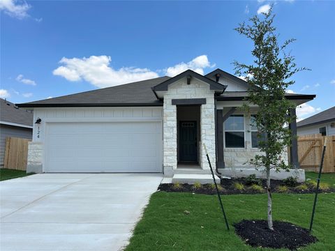 124 Honey Bee RD Jarrell TX 76537