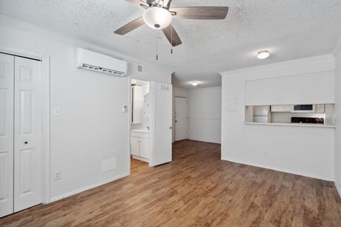 Photo of 4105 Speedway #105, Austin, TX 78751 (MLS # 2558036)