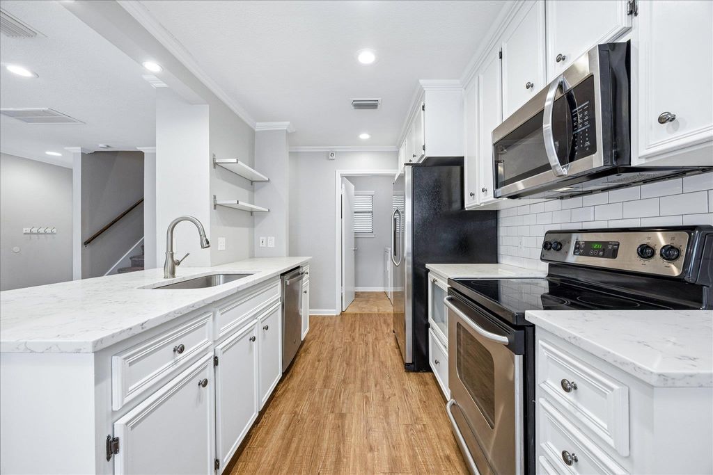 Photo of 3845 Ranch Road 2222 #33, Austin, TX 78731 (MLS # 8017225)