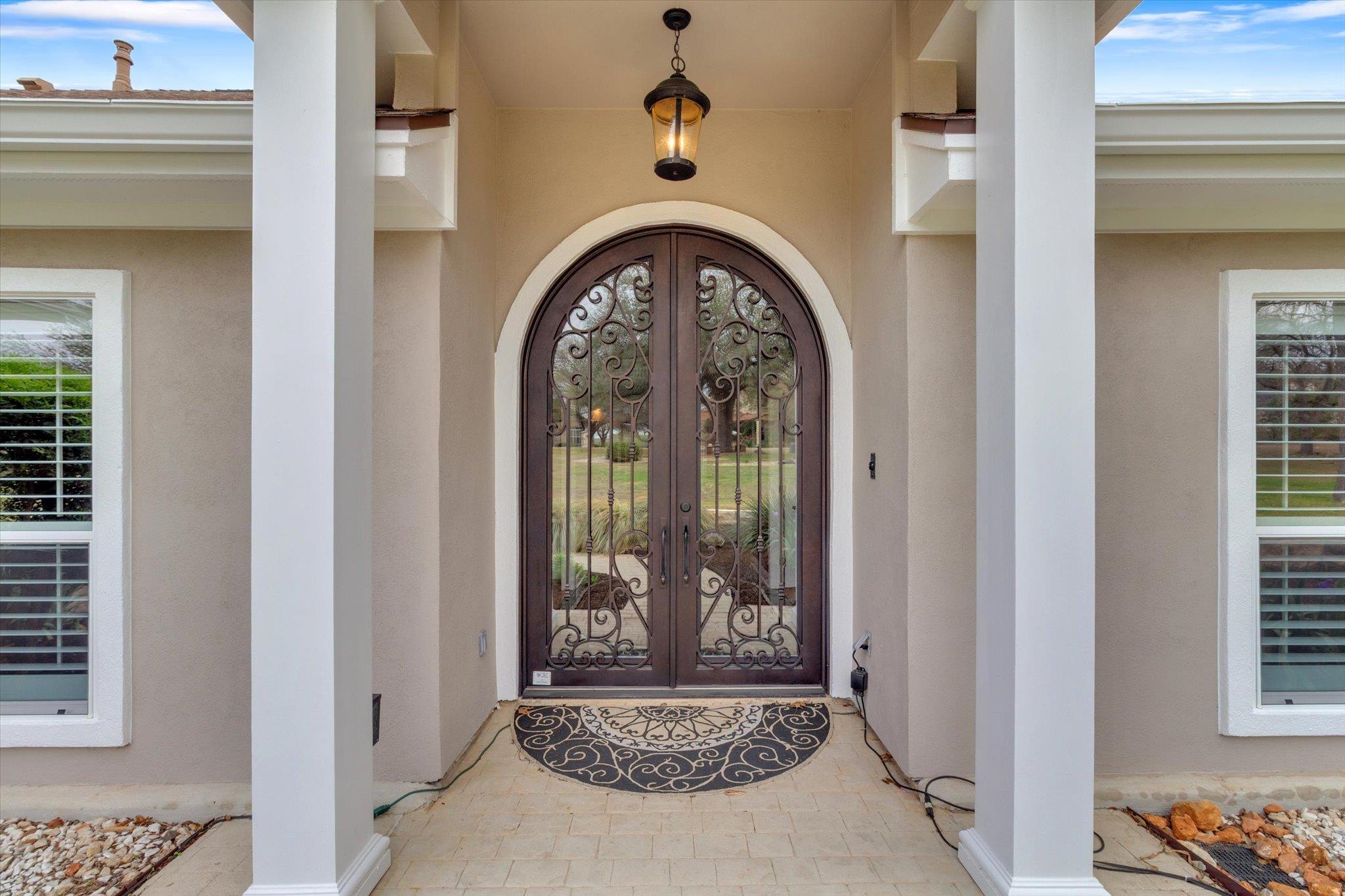 2235 Summit Ridge DR