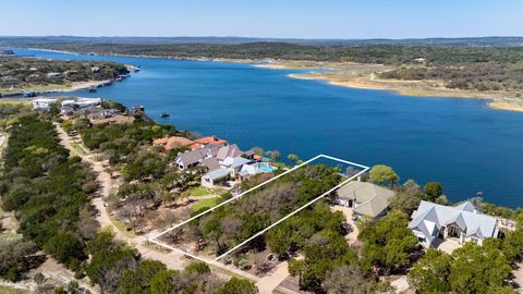 Photo of 5304 Canyon Oaks DR, Lago Vista, TX 78645 (MLS # 6229367)