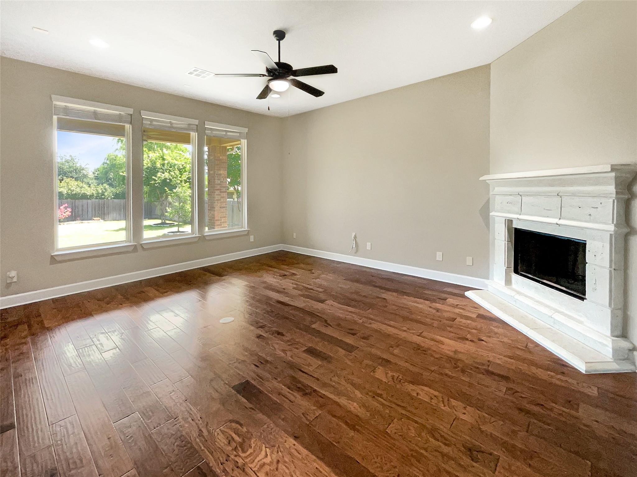 2302 Ponderosa PASS