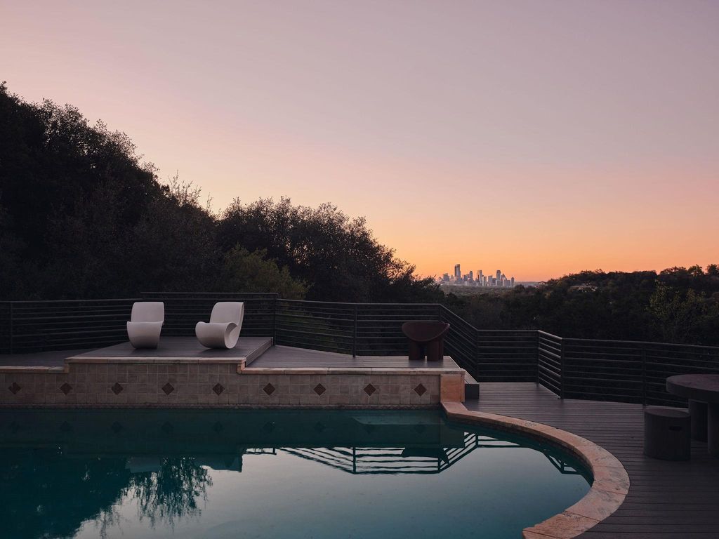 Photo of 4911 Bull Mountain CV, Austin, TX 78746 (MLS # 6223776)