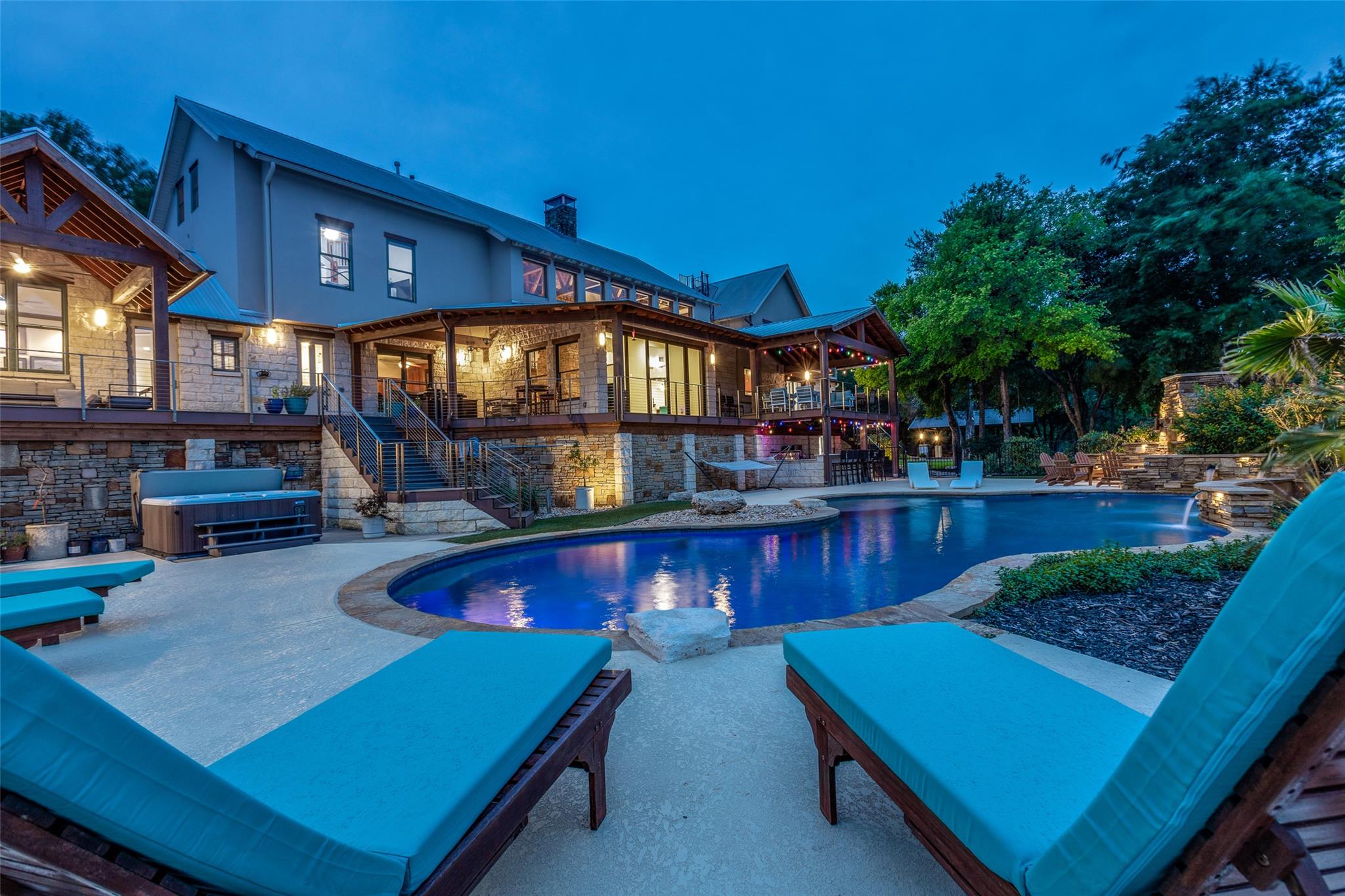 608 Innwood DR