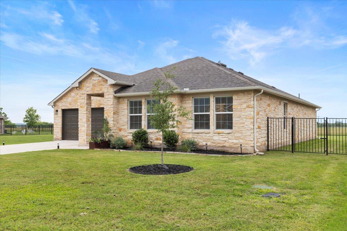 115 Loon DR