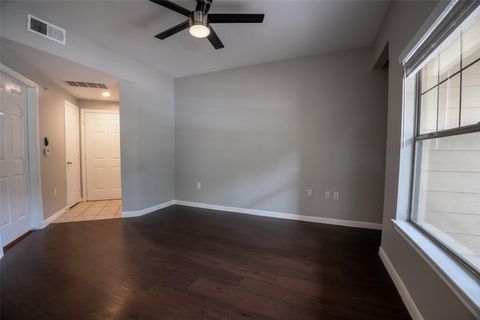 Tiny photo for 2320 Gracy Farms LN #312, Austin, TX 78758 (MLS # 6759289)