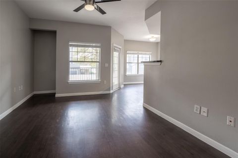 Tiny photo for 2320 Gracy Farms LN #312, Austin, TX 78758 (MLS # 6759289)