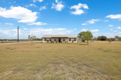 851 County Road 454 RD Taylor TX 76574