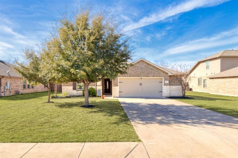 Photo of 464 Evening Star, Kyle, TX 78640 (MLS # 4709381)