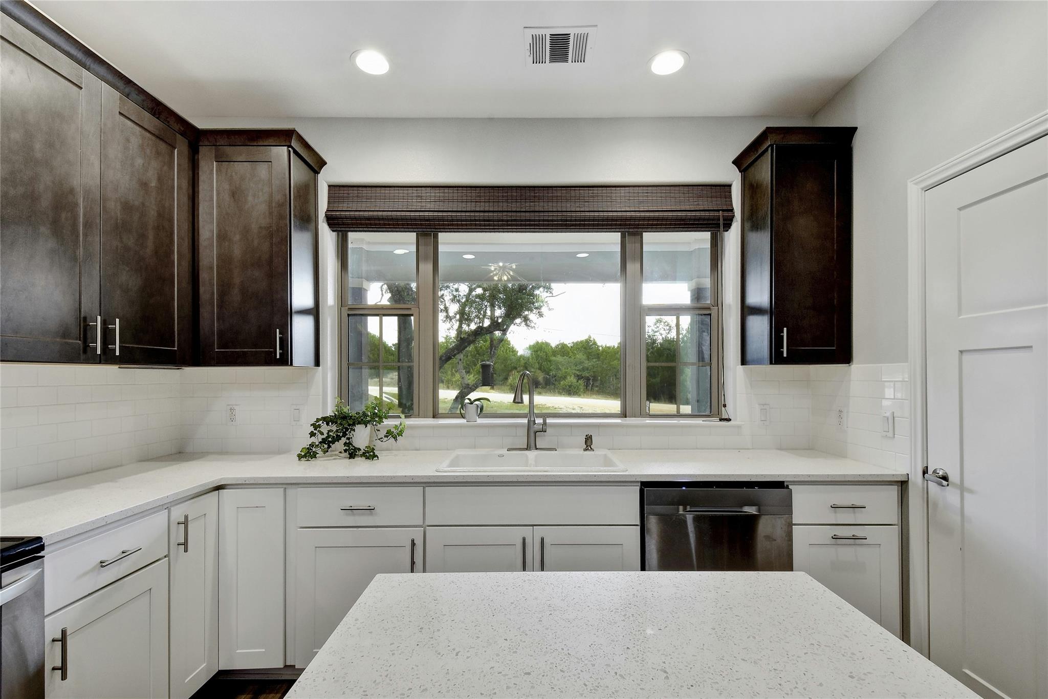10002 Little Creek CIR