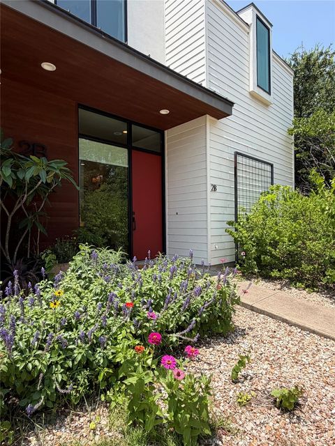 Photo of 2010 Goodrich Ave #2B, Austin, TX 78704 (MLS # 3141425)