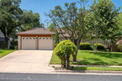 Photo of 11826 Carshalton DR, Austin, TX 78758 (MLS # 3851704)