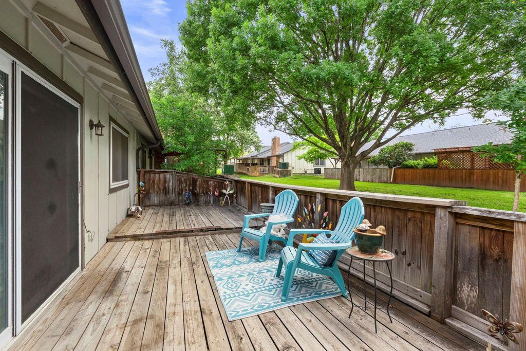 Photo of 1726 Harliquin RUN, Austin, TX 78758 (MLS # 9128306)