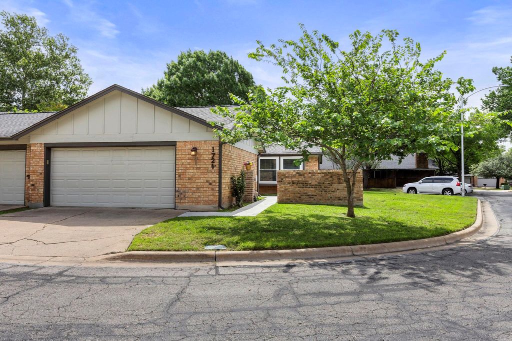 Photo of 1726 Harliquin RUN, Austin, TX 78758 (MLS # 9128306)
