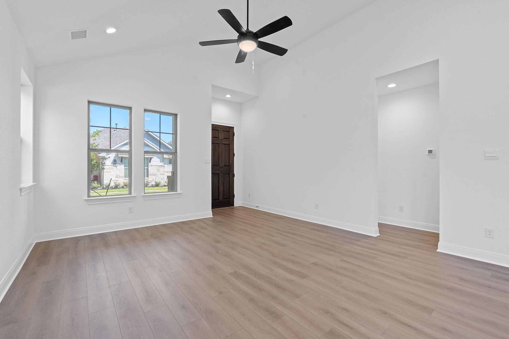 330 Orleanian DR