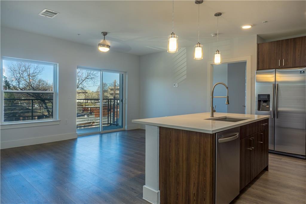 2213 Poquito ST 224