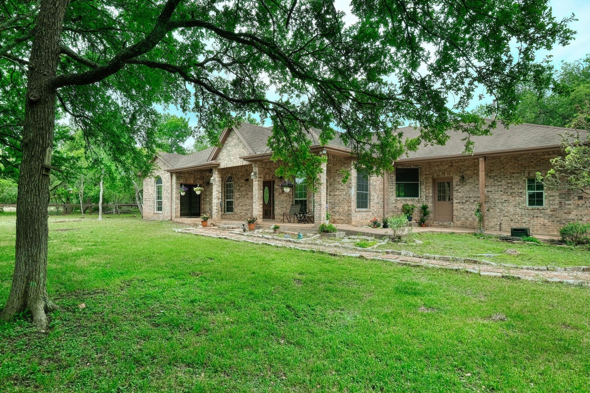 430 Indian Hills TRL