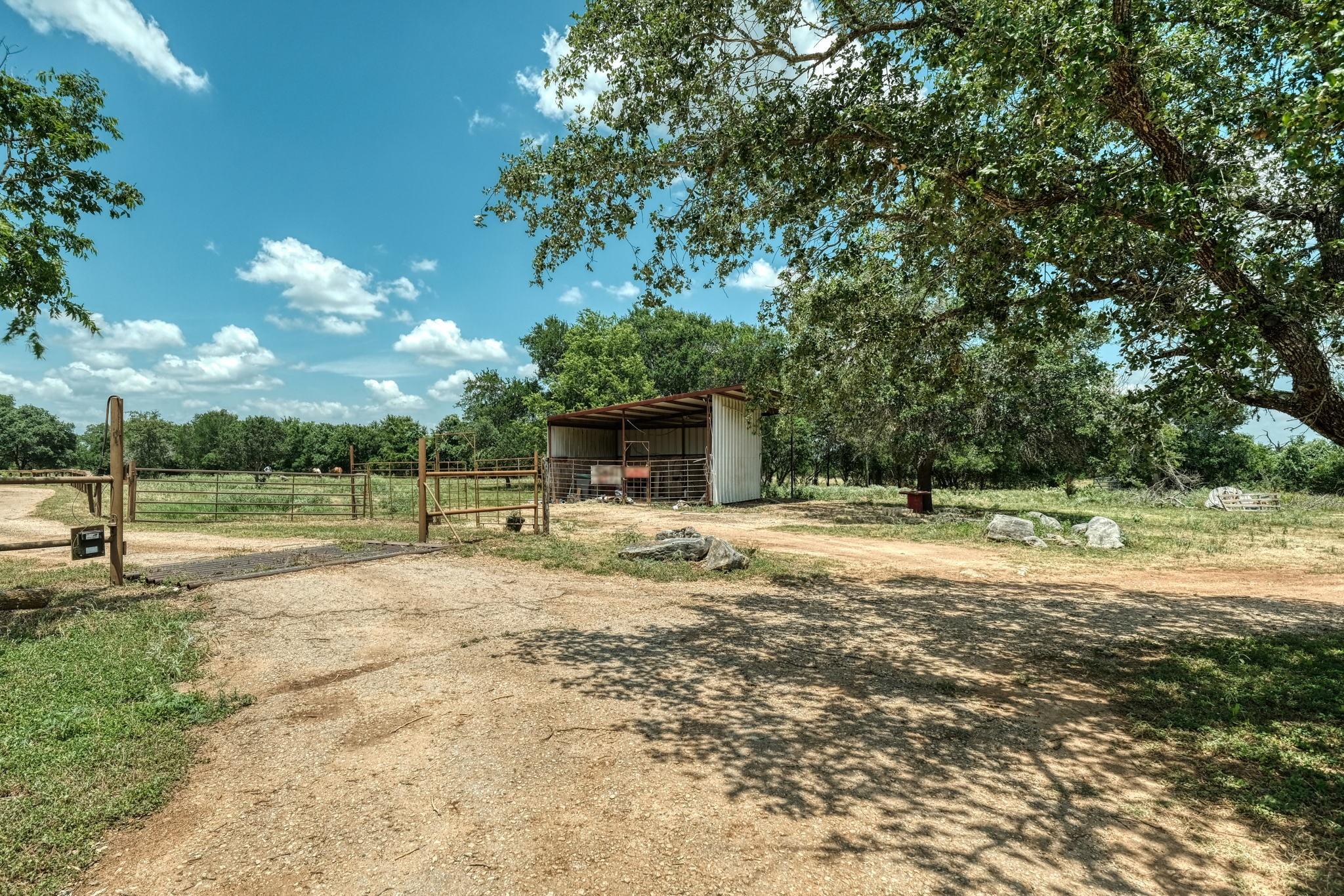 430 Indian Hills TRL