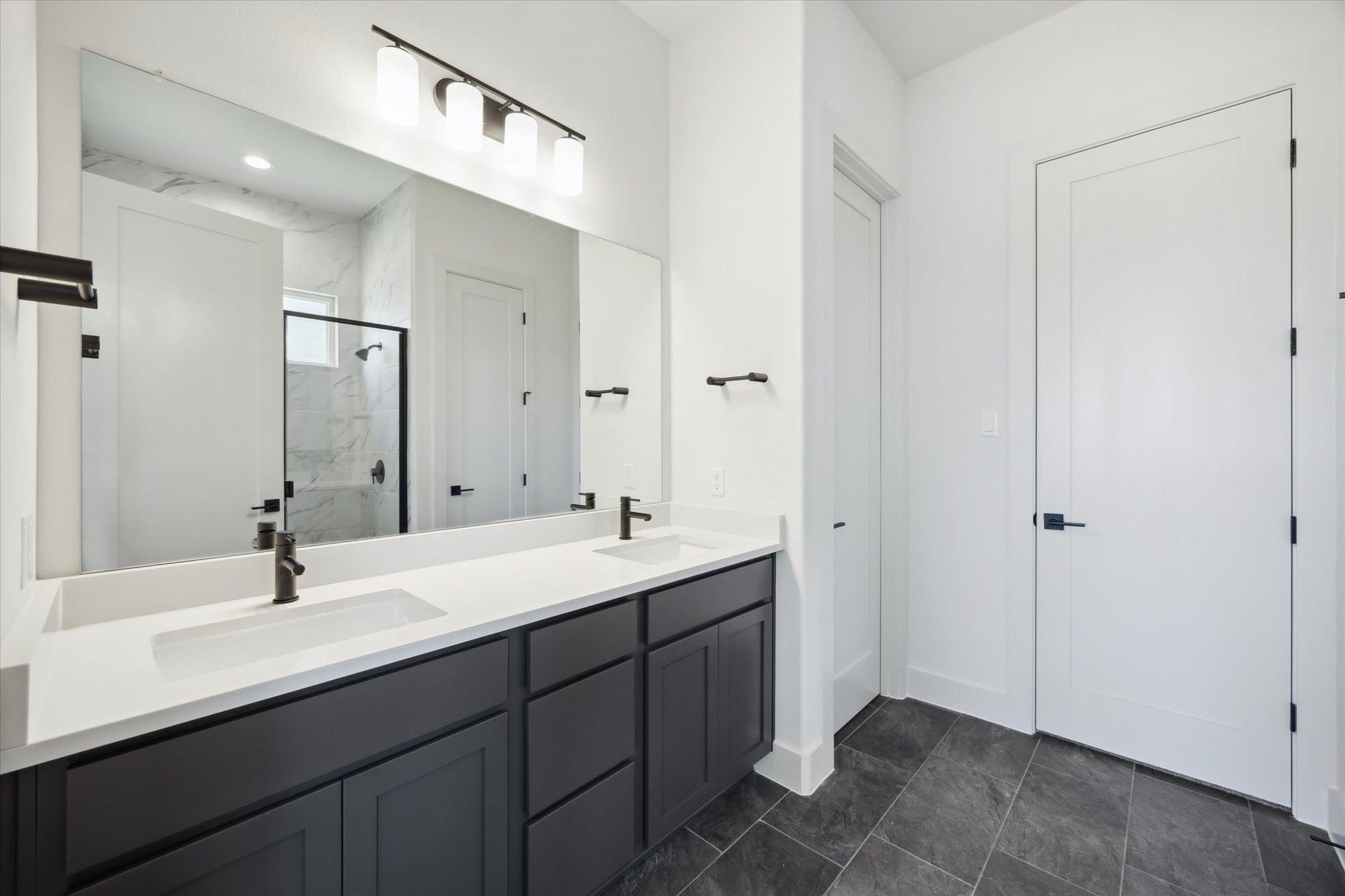 1531 N Red Bud LN 23