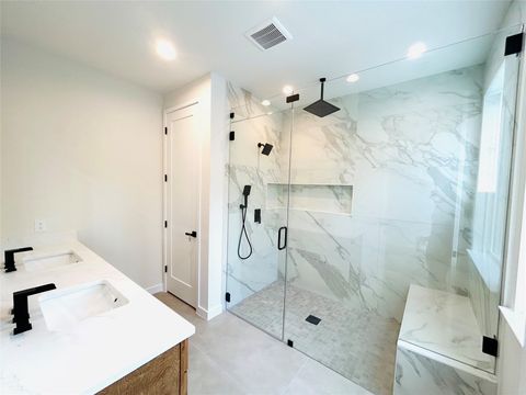 Tiny photo for 4324 Airport BLVD #B, Austin, TX 78722 (MLS # 2361811)