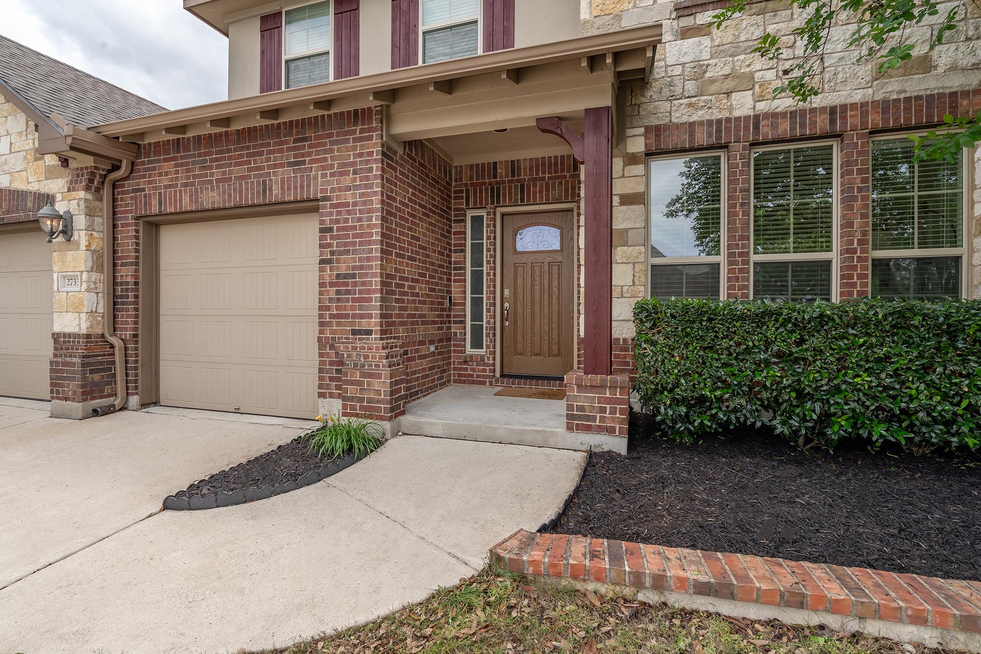 2733 Diego DR
