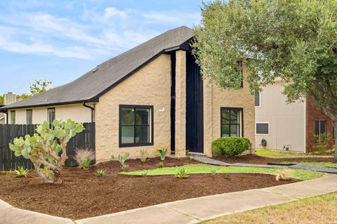 Tiny photo for 8401 Longview RD, Austin, TX 78745 (MLS # 6160466)