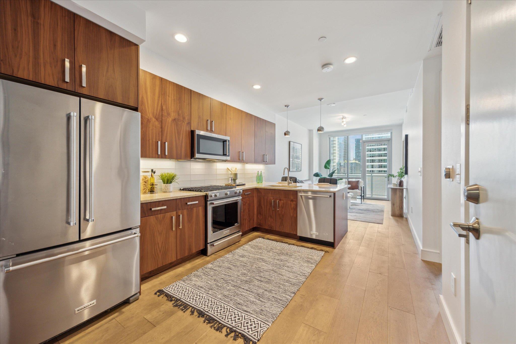 222 West Ave 1507