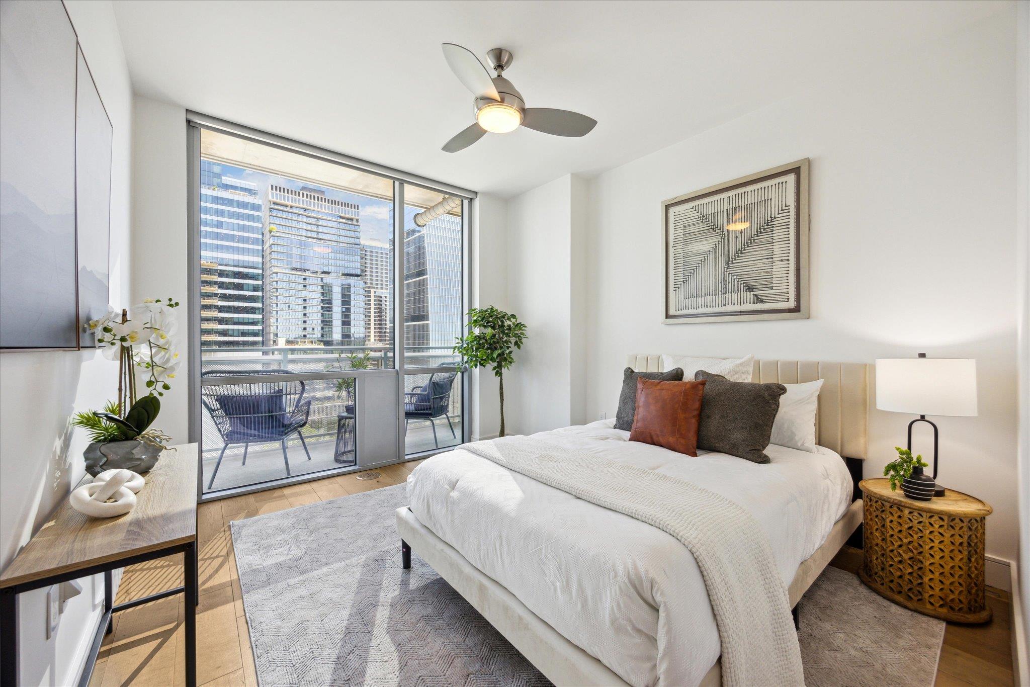 222 West Ave 1507