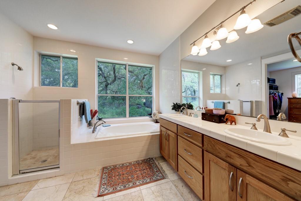 New Braunfels, Texas 78132, United States, 3 Bedrooms Bedrooms, ,2 BathroomsBathrooms,Residential,Pending,53986